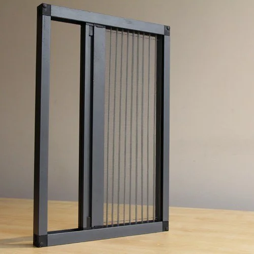 Pleated mesh windows